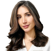 Аникеева Алина Мирзожоновна — стоматолог, стоматолог-ортодонт