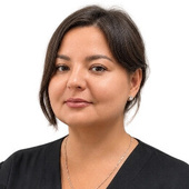 Ролдугина Эльвира Викторовна — стоматолог-ортодонт