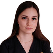 Кислая Анастасия Викторовна — стоматолог