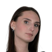 Мирошниченко Валерия Владимировна — стоматолог, стоматолог-пародонтолог