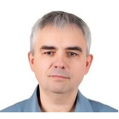 Столетний Руслан Валентинович — физиотерапевт