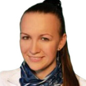 Петрова (Щербакова) Ксения Александровна — стоматолог