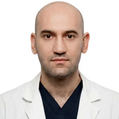 Габриелян Артем Артемович — стоматолог, гигиенист стоматологический