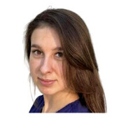 Берсенева Валерия Евгеньевна — стоматолог-хирург, стоматолог