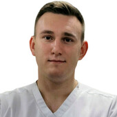 Яковлев Владислав Александрович — стоматолог-хирург