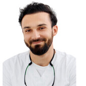 Жгутов Владислав Александрович — стоматолог-хирург, стоматолог-имплантолог