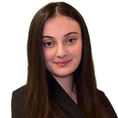 Сабанчиева Амина Робертовна — стоматолог