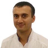 Шамсутдинов Шамсутдин Зейнутдинович — стоматолог, стоматолог-хирург