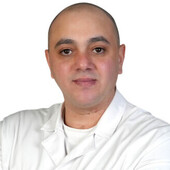 Ашур Ахмад Махмуд Хуссейн — дерматолог, венеролог