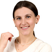 Леонова Ярослава Андреевна — стоматолог, стоматолог-терапевт