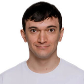 Наков Аслан Асланбиевич — стоматолог-терапевт