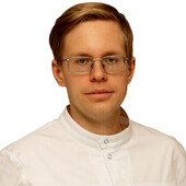 Гладков Константин Дмитриевич — стоматолог-хирург