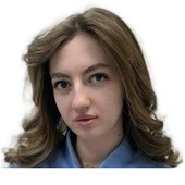 Ялалова Алина Артуровна — стоматолог
