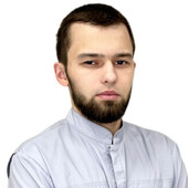 Бекмурзаев Дамир Раджабович — стоматолог-хирург