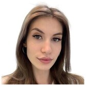 Ломака (Шулакова) Софья Сергеевна — гигиенист стоматологический, стоматолог