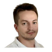 Чураев Ренат Тимурович — стоматолог-гигиенист, стоматолог