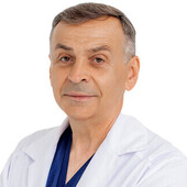Гончаров Александр Петрович — пластический хирург