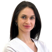 Ушакова Евгения Леонидовна — массажист