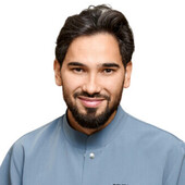 Никитин Денис Михайлович — стоматолог, стоматолог-ортопед