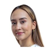 Золотарева Алина Сергеевна — стоматолог, стоматолог-ортопед