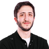 Бисаев Усман Идрисович — стоматолог, стоматолог-терапевт