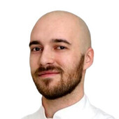 Шумов Даниил Алексеевич — окулист (офтальмолог)