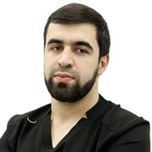 Рабаданов Арсен Залибегович — стоматолог-хирург, стоматолог-имплантолог