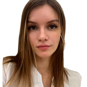 Поглазова Виктория Михайловна — трихолог, дерматовенеролог