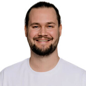 Павленко Кирилл Александрович — стоматолог-ортопед, гнатолог