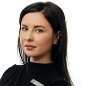 Астанина Юлия Витальевна — стоматолог