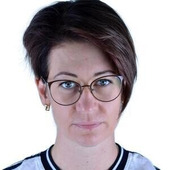 Комарова Полина Александровна — стоматолог, стоматолог-пародонтолог