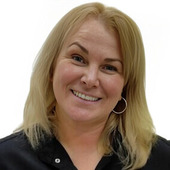 Ежикова Светлана Игоревна — косметолог