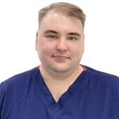 Леонов Вадим Игоревич — травматолог