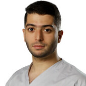 Лауар Мохаммед Сами — окулист (офтальмолог)