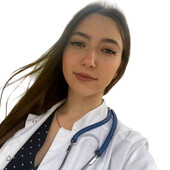 Дунаева Эльмира Викторовна — дерматолог, косметолог