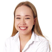 Девятьярова Алина Руслановна — стоматолог, гигиенист стоматологический