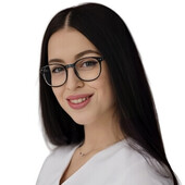 Кутаева Ульяна Евгеньевна — стоматолог-ортодонт