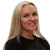 Усс (Яковлева) Алена Андреевна — стоматолог, стоматолог-ортодонт