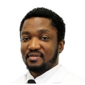 Могбекума Янник Балеана — хирург