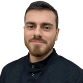 Алескеров Заур Сайяфович — стоматолог, стоматолог-гигиенист