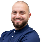 Гасанов Рамиль Идрисович — пластический хирург