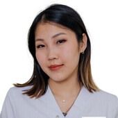 Жадамбаева Алтана Баировна — стоматолог