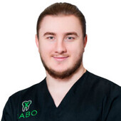 Одольский Филипп Аркадьевич — стоматолог-имплантолог, стоматолог