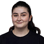 Абдуллаева Элина Эльбрусовна — стоматолог, стоматолог-хирург