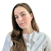 Норкина Яна Алексеевна — стоматолог, стоматолог-гигиенист