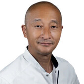 Ем Вячеслав Миронович — массажист