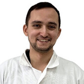 Ищенко Альберт Альбертович — стоматолог, стоматолог-пародонтолог