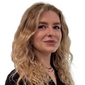 Власихина Виктория Викторовна — стоматолог-ортодонт