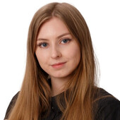 Ильина Яна Алексеевна — стоматолог, стоматолог-терапевт