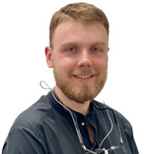 Гаврилов Михаил Ярославович — стоматолог, стоматолог-хирург